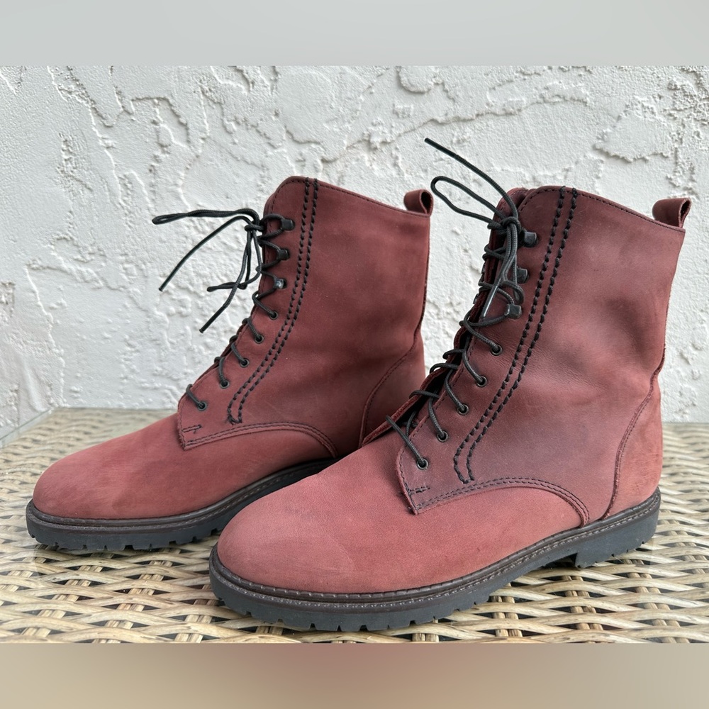 Santana of Canada Combat Boots Women’s Size 7.5 Brown/ Wine Suede Fleece Lined